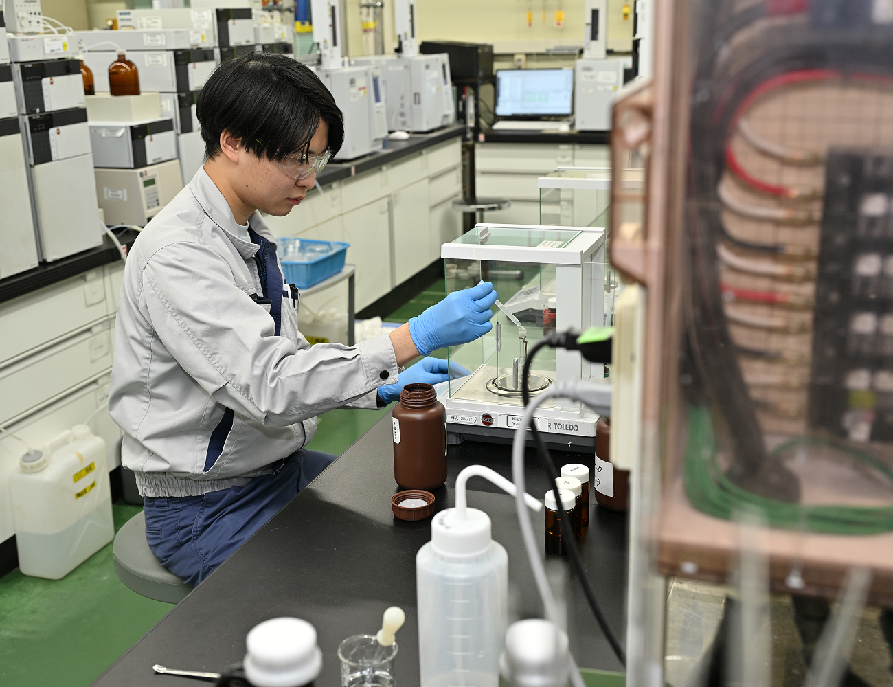 仕事をしている様子